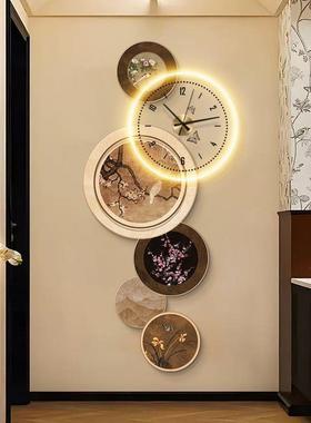 中客古风玄关装画带灯钟表饰挂钟厅竖版走FIL廊过道墙挂画时钟挂