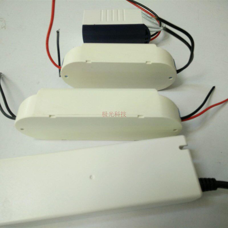 DC12V 18W 28W 48W 75W 100W LED灯带灯泡驱动电源高性价比高品质