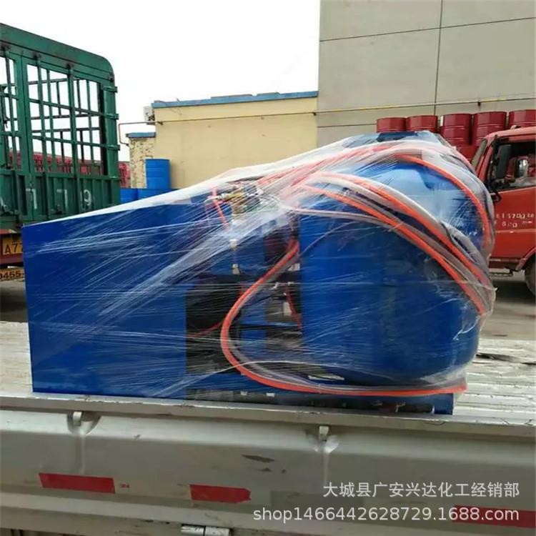 自动小型聚氨黑白发泡机2机02KUXV380V双组份混合一比酯一浇注喷