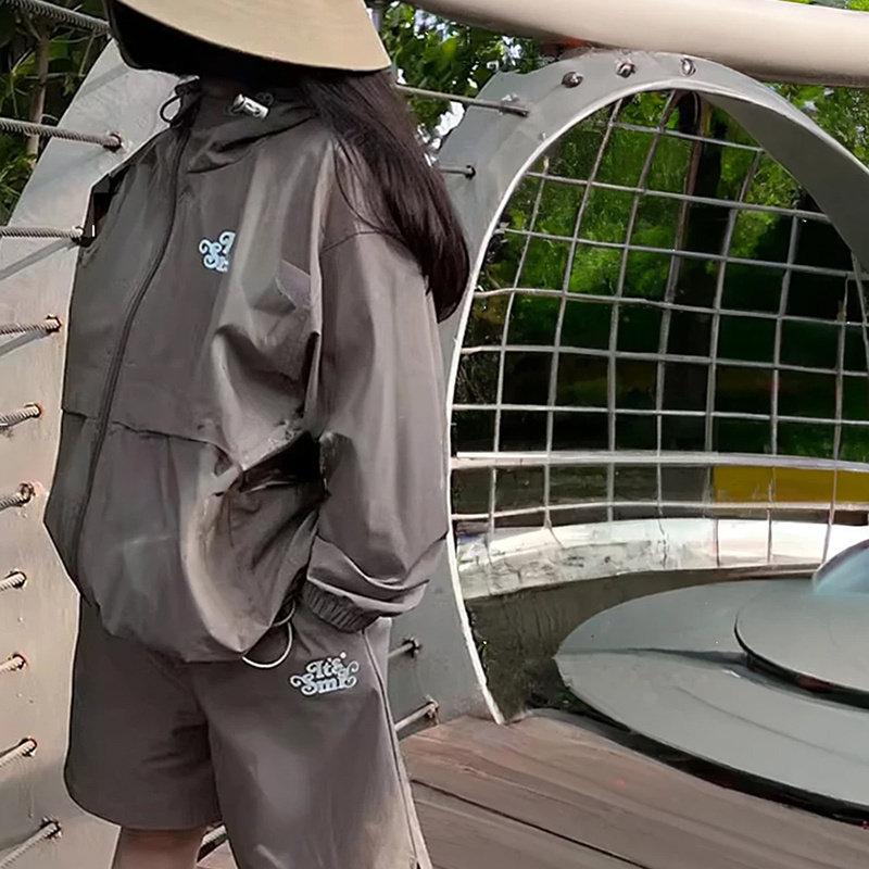 男童外套防晒衣服儿童套装夏季2025新款冰丝山系户外女童冲锋衣薄