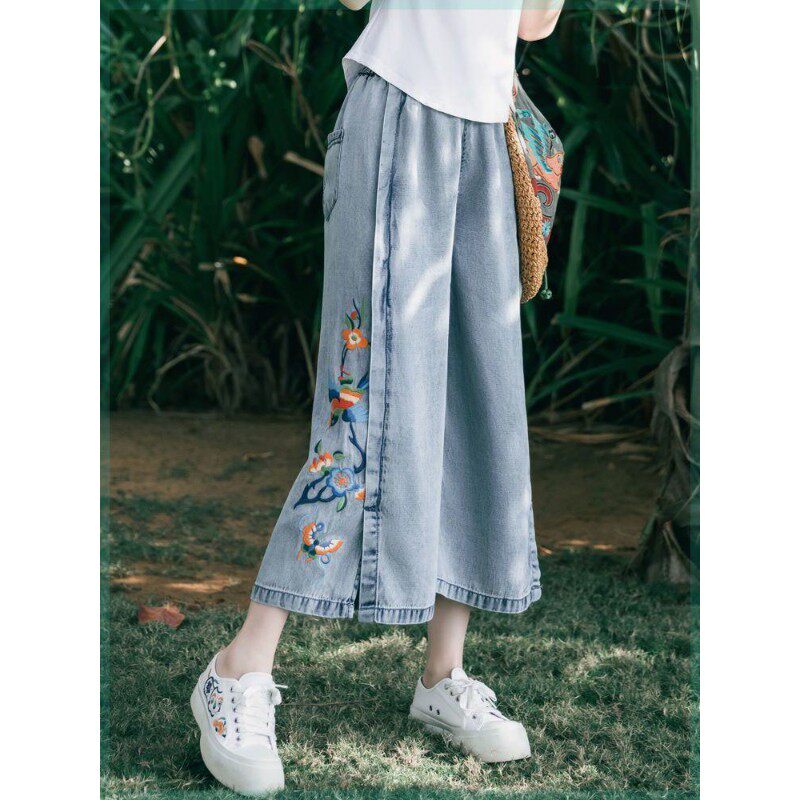 多巴胺民族风刺绣牛仔八分裤女夏季薄款大码胖mm松紧腰阔腿裤子潮