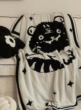 边裕途纺面大呆虎半绒织针织沙双发毯子抱枕办公QKI室午休毯色织