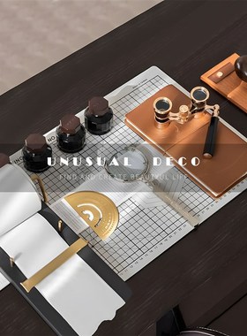 S样板房间书房书桌软u装饰品家居摆件办公桌男主人房间