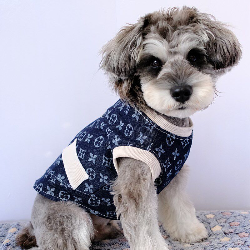 冬季新款狗狗衣服牛仔花卷深色后开扣加绒马甲大中小型犬猫咪衣服