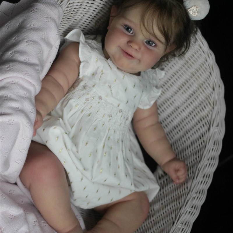 60厘米仿真女童娃娃Maddie 可爱宝宝 货源