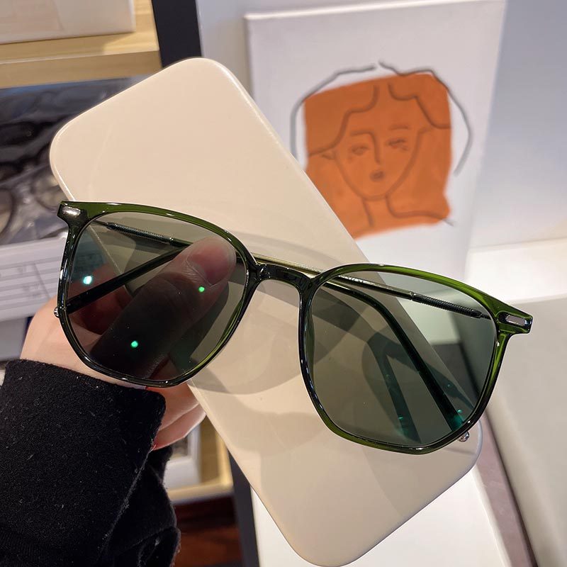 感光变色近视眼镜女防蓝光多边形墨镜黑框眼睛框架男款护眼无度数