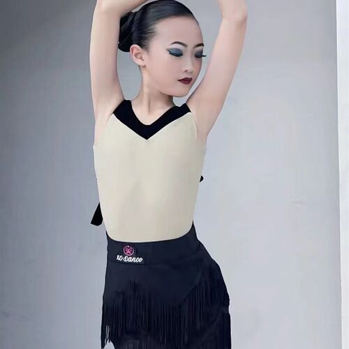 夏季新款女童拉丁舞练习套装女儿童成人气质显白修身专业舞者选择
