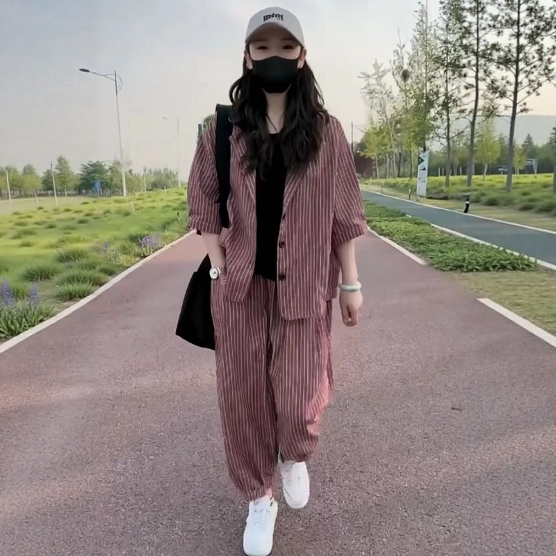 两件套装女2025年夏季新款宽松条纹中袖开衫外套+八分薄款哈伦裤