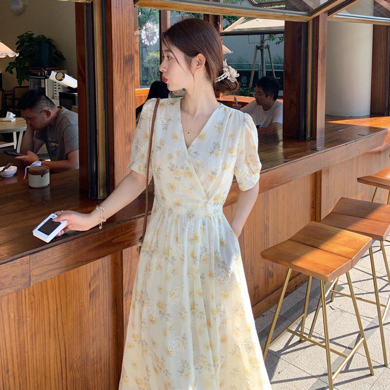 刺绣雪纺连衣裙子女装2024夏季女长裙高级感茶歇法式气质小个子