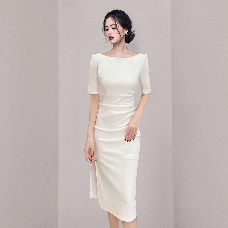 白色中袖连衣裙女收腰新款春法式高级感赫本风小众设计一字肩长裙