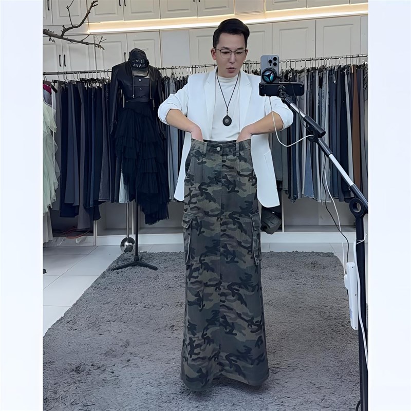 燕龙服饰2097牛仔半身裙迷彩直筒宽松中长款裙子辣妹包臀开叉裙子