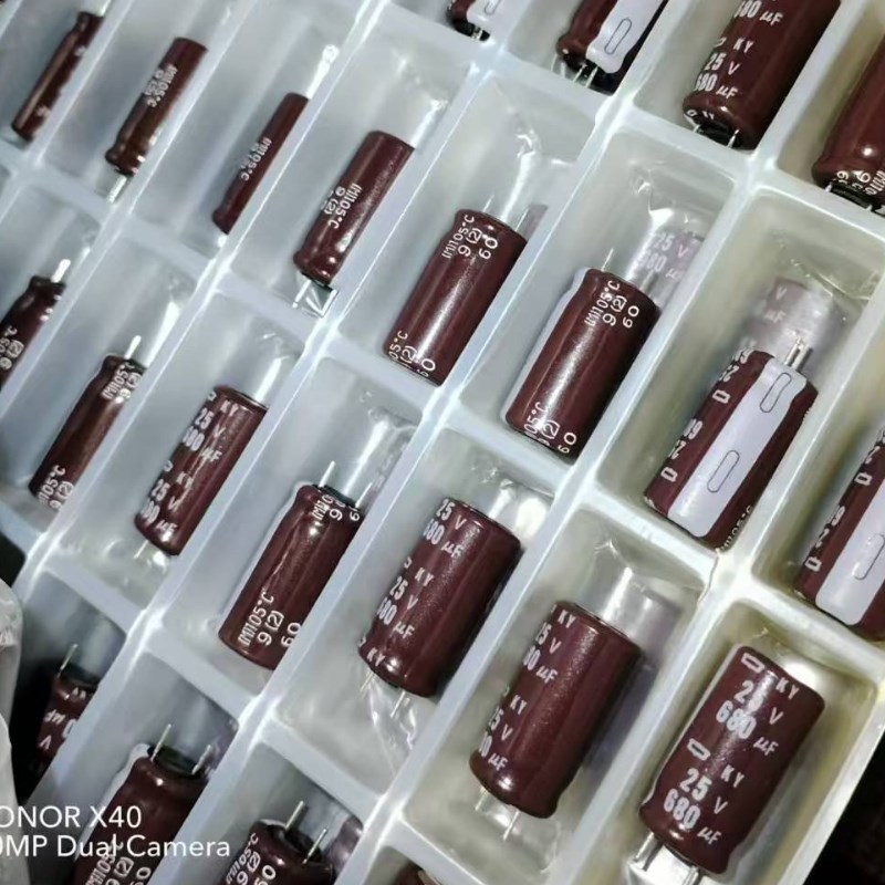 25V680uf黑金刚10*20电解电容KY高频低阻电路显示器主板功放105度