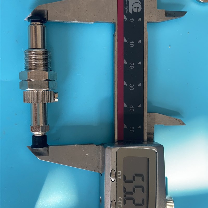 J-WES28-D6非标缓冲行程10大洋气动真空吸盘 CNP6RN106J进口吸嘴