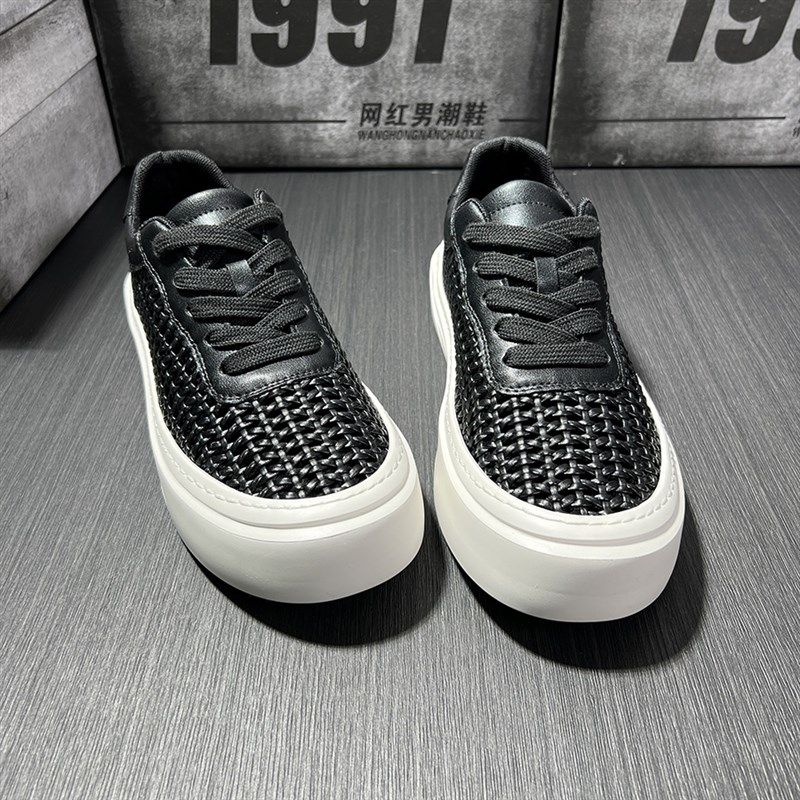 2025夏季新款男鞋时尚韩版百搭潮流透气镂M空网面编制运动休闲板