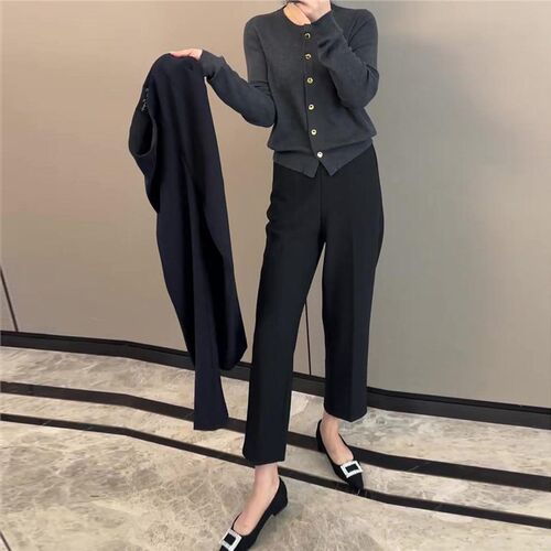 大码直筒休闲西装裤女2025春季新款宽松百搭显瘦高腰九分阔腿裤子