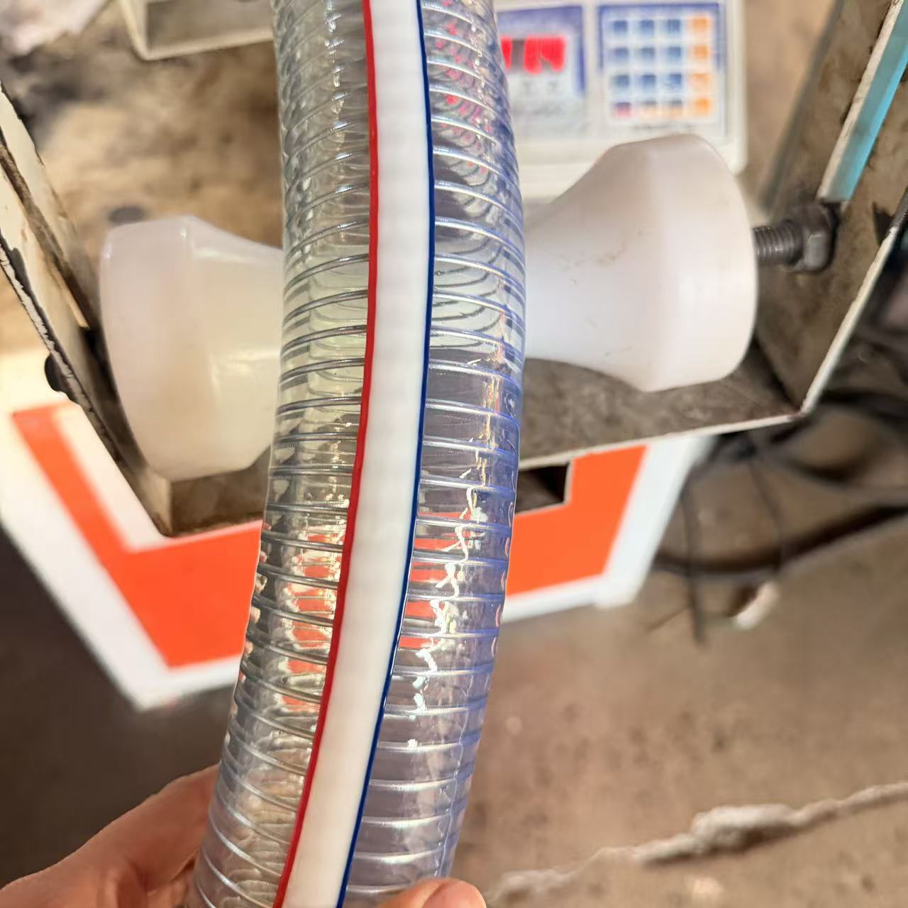 直销 PVC钢丝软管塑料增强抽水胶管 耐低温抽油管钢丝管