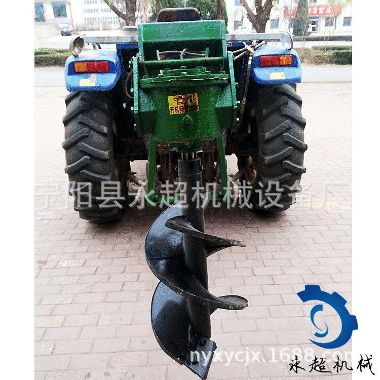 四轮挖坑机带后输出轴挖树坑