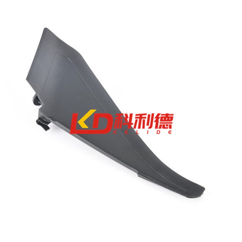 适用宝马X1前挡风玻璃胶条X1雨刮导流板E84集水板X1叶子板侧胶边