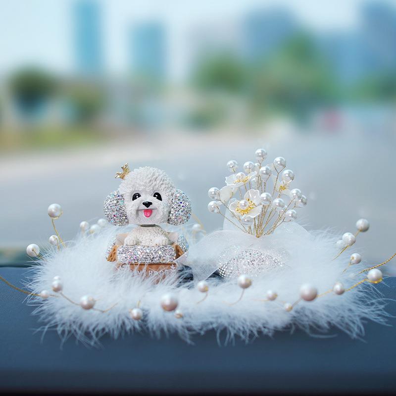 PWJ新款镶钻车摇头泰迪狗汽车仪控台摆件表台高档可爱女士载装饰