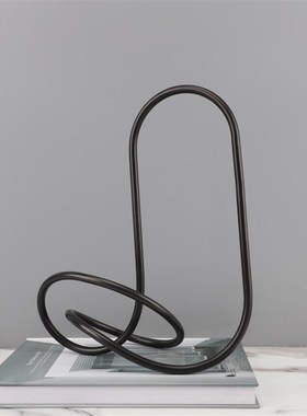 欧式创意金属斯坦m斯摆件样板房售楼部卧室书房客厅桌面玄关饰品