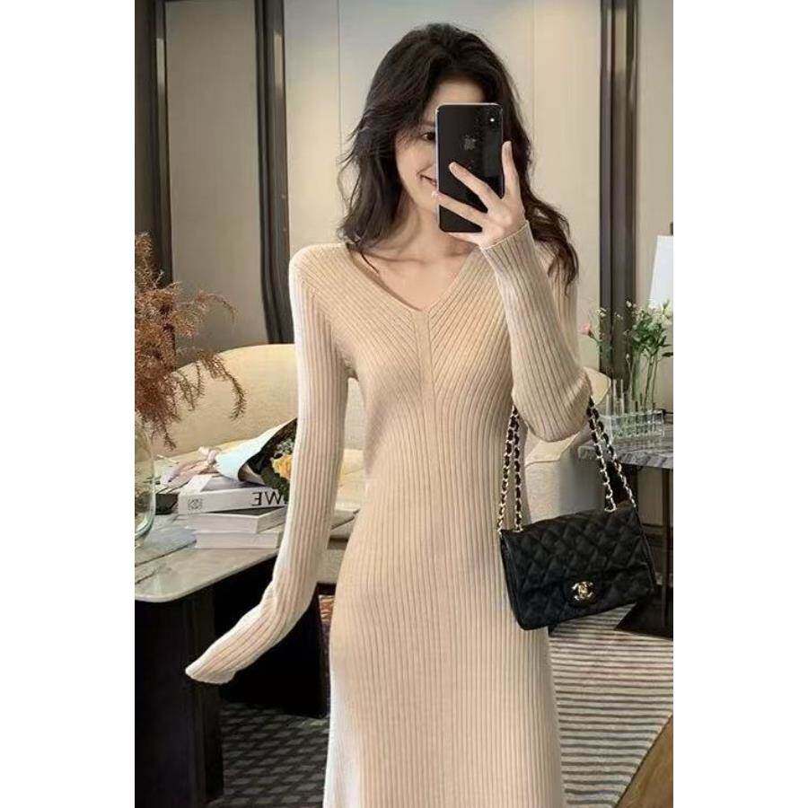 春夏领针织连衣裙女秋春季修身气质内搭打底毛衣包臀鱼尾裙