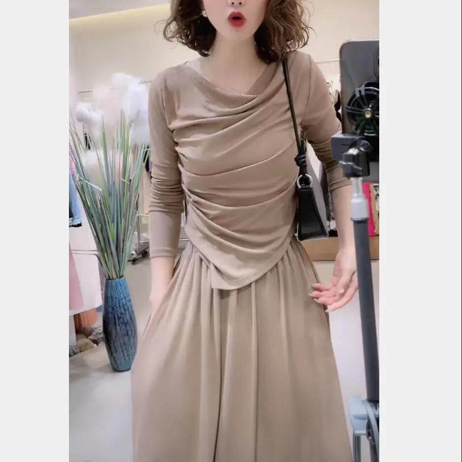 气质女装高级感一字肩上衣搭配半身裙两件套装女神范连衣裙秋季女