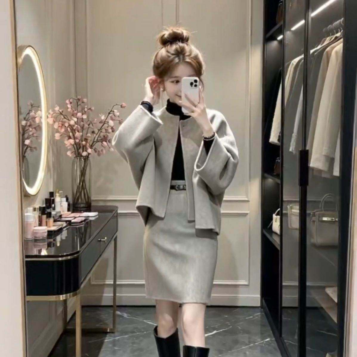 韩系高级感秋冬毛呢外套两件套女2026秋冬款气质减龄宽松短裙套装