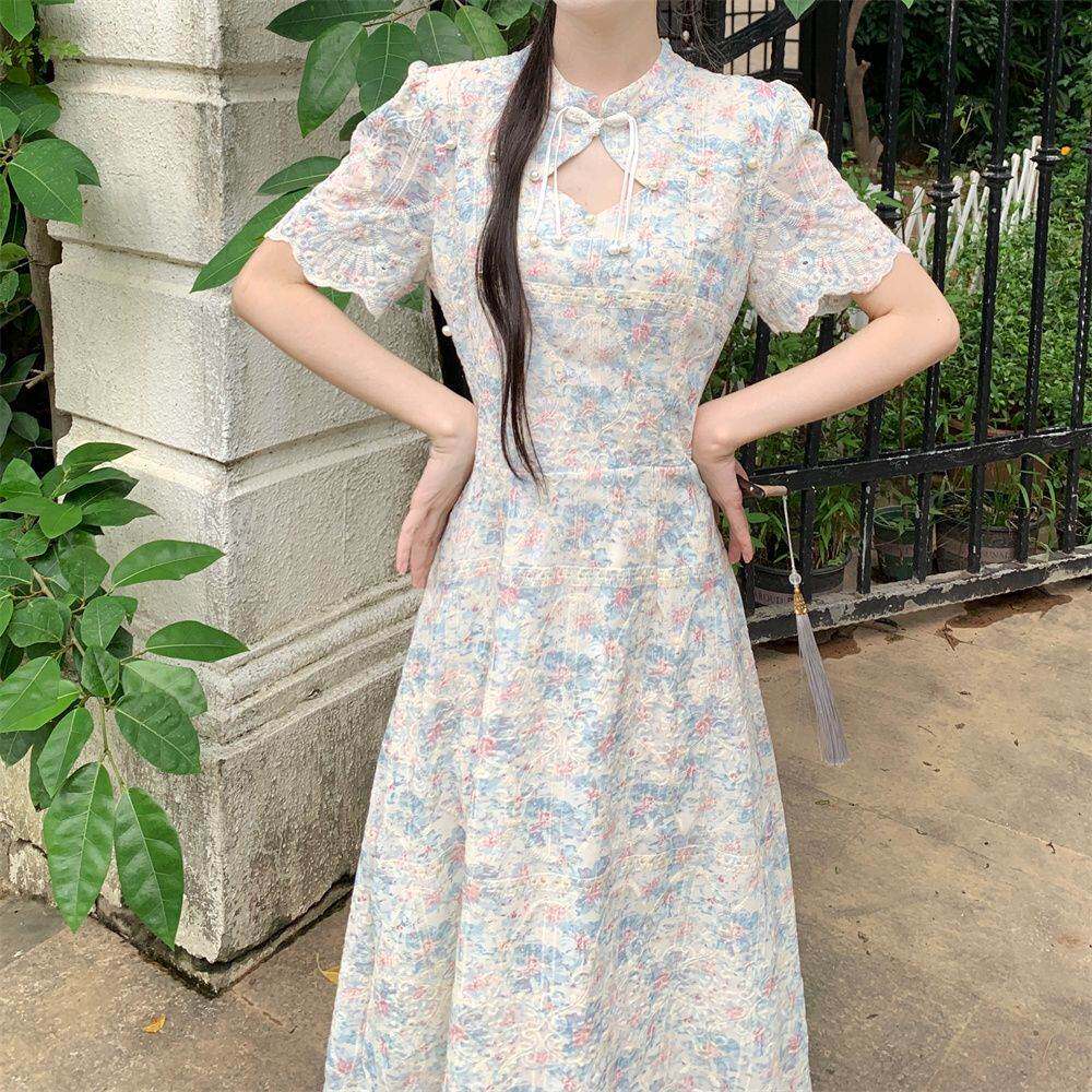 大码女装夏季新高级感重工刺绣连衣裙温柔风设计感显瘦长裙短裙