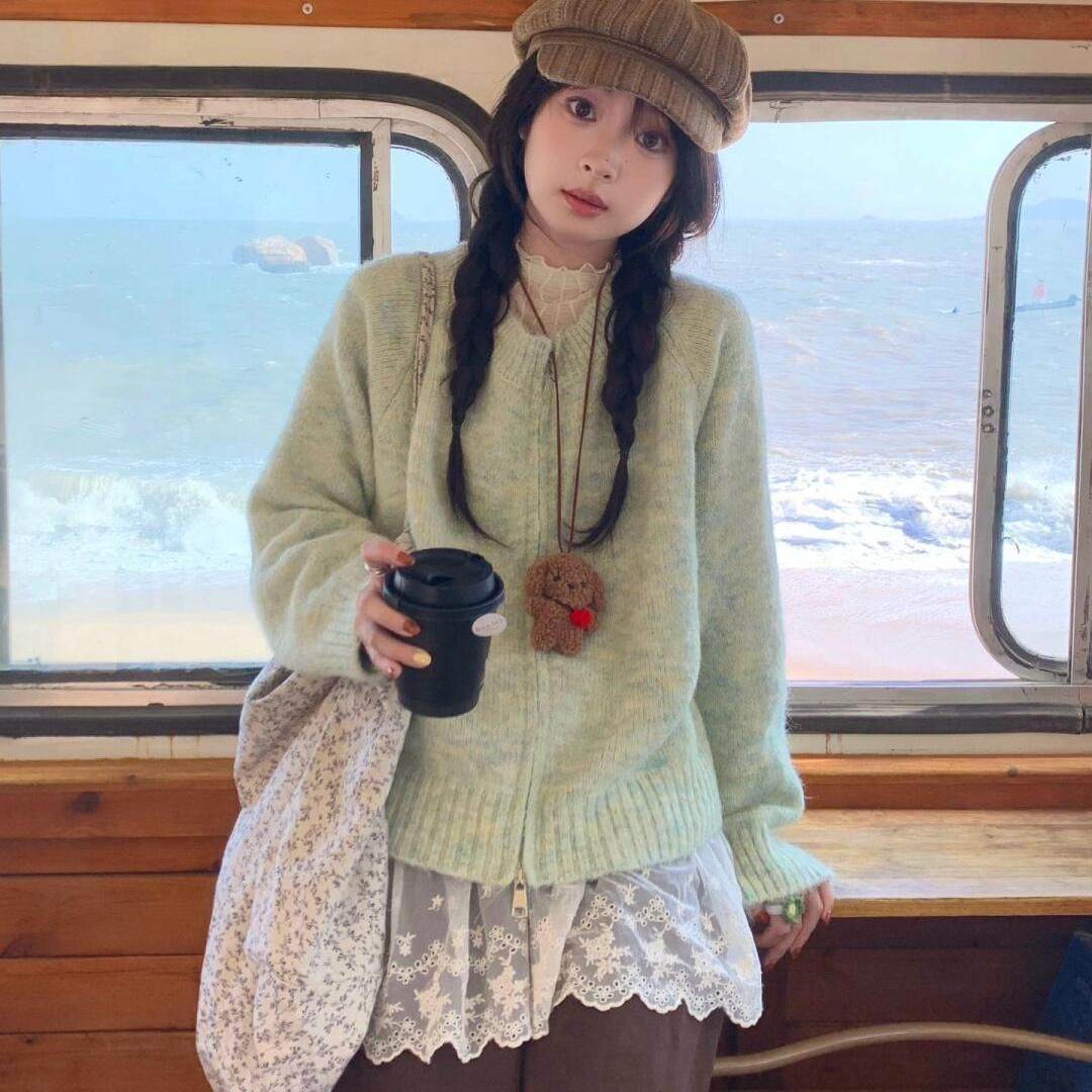 温柔风软糯绿色圆领双拉链毛衣外套女春季季新款宽松短款针织开衫