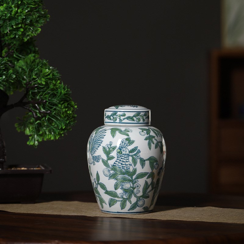 青花瓷花瓶复古工艺陶瓷花瓶创意绿色缠枝莲花瓶将军罐摆件高级感