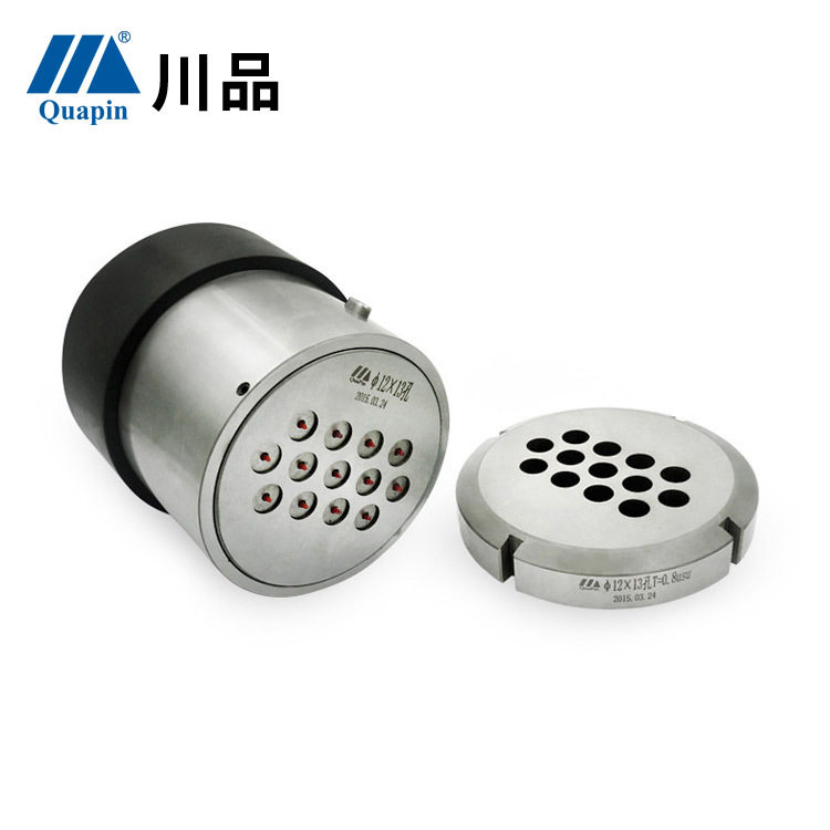数控冲床多孔成形模具D工位