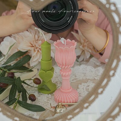 《恰逢遇见》高颜值粉绿香薰蜡烛柱状摄影道具女生礼物fourmeals