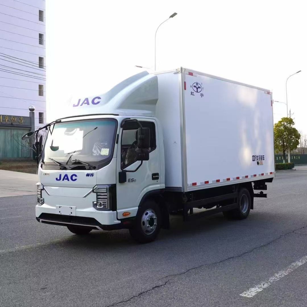 江淮帅铃ES6纯电4.2米冷藏车