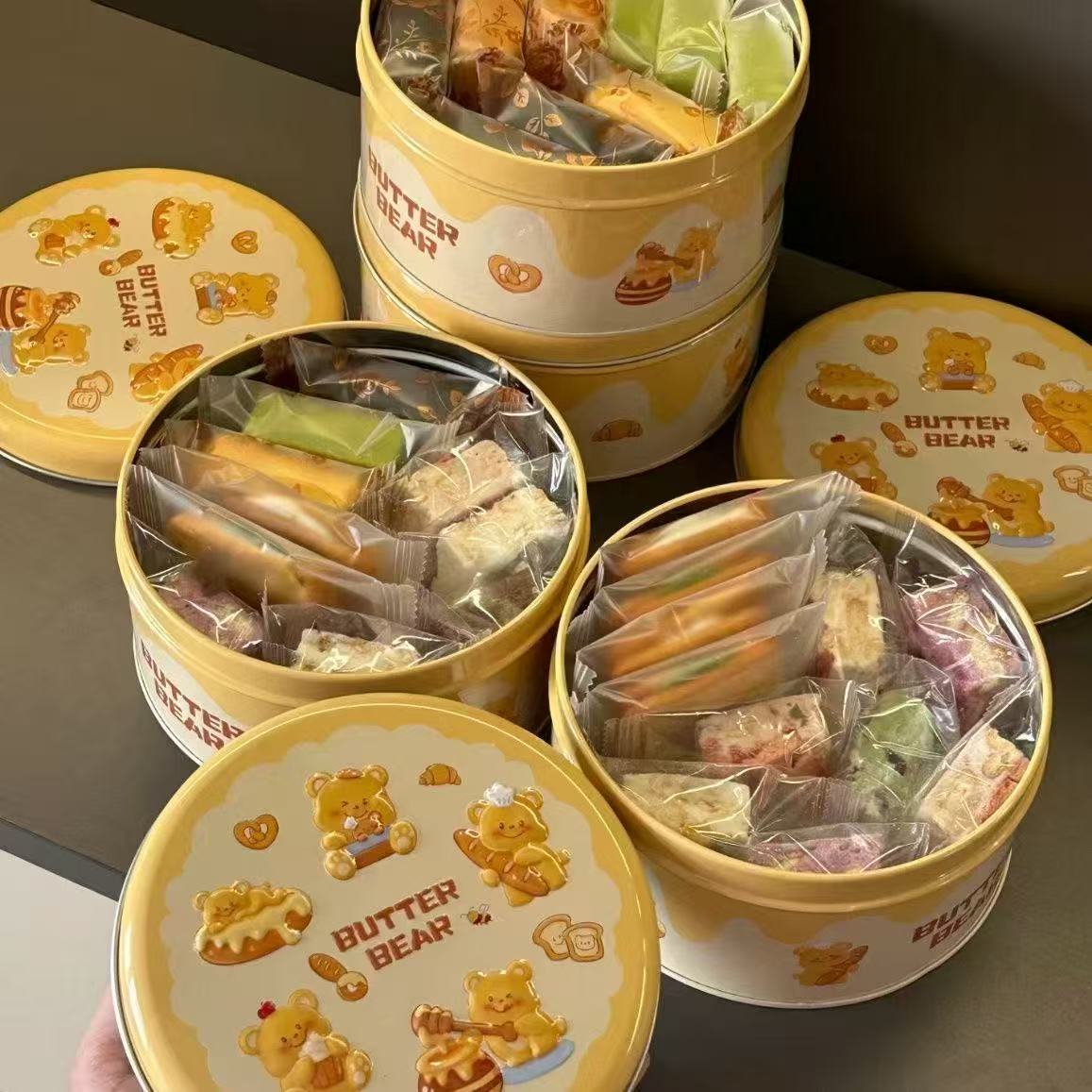小红书同款黄油小熊铁罐零食雪花饼干伴手情人节生日圣诞节小礼物