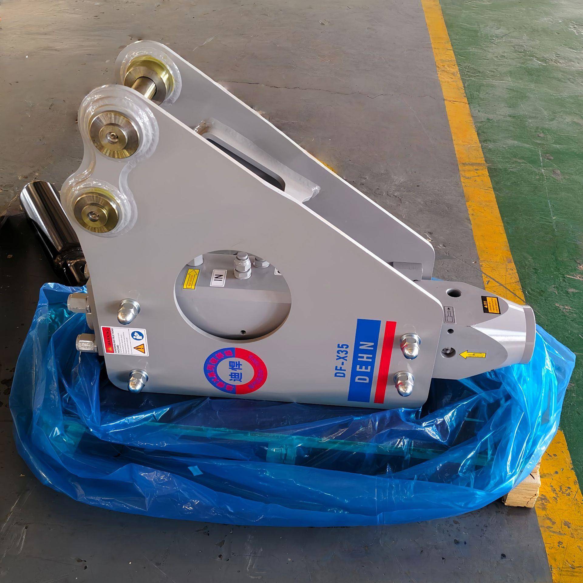 30碎挖机用58头配件破碎锤铲尖混凝H土破器迪炮悍DEN三角DOA破碎