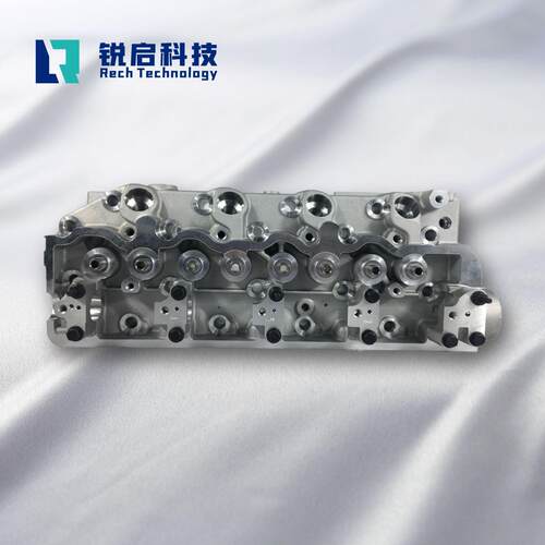 厂家直供4D554D56气缸盖Cylinder head2.5D 908512 908513