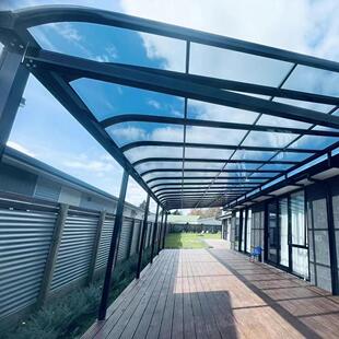 包安装 型材雨棚pc耐力板采光瓦雨棚防雨户外透明聚碳酸酯