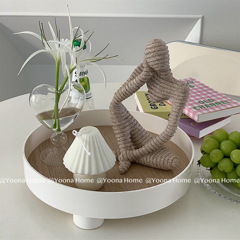 Yoona Home ins风小众抽象雕塑托腮摆件树脂艺术人物装饰拍照道具