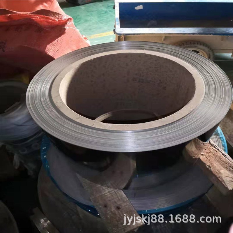 316L不锈钢皮 0.05 0.1mm 不锈钢薄片现货 301特硬2B雾面不锈钢带