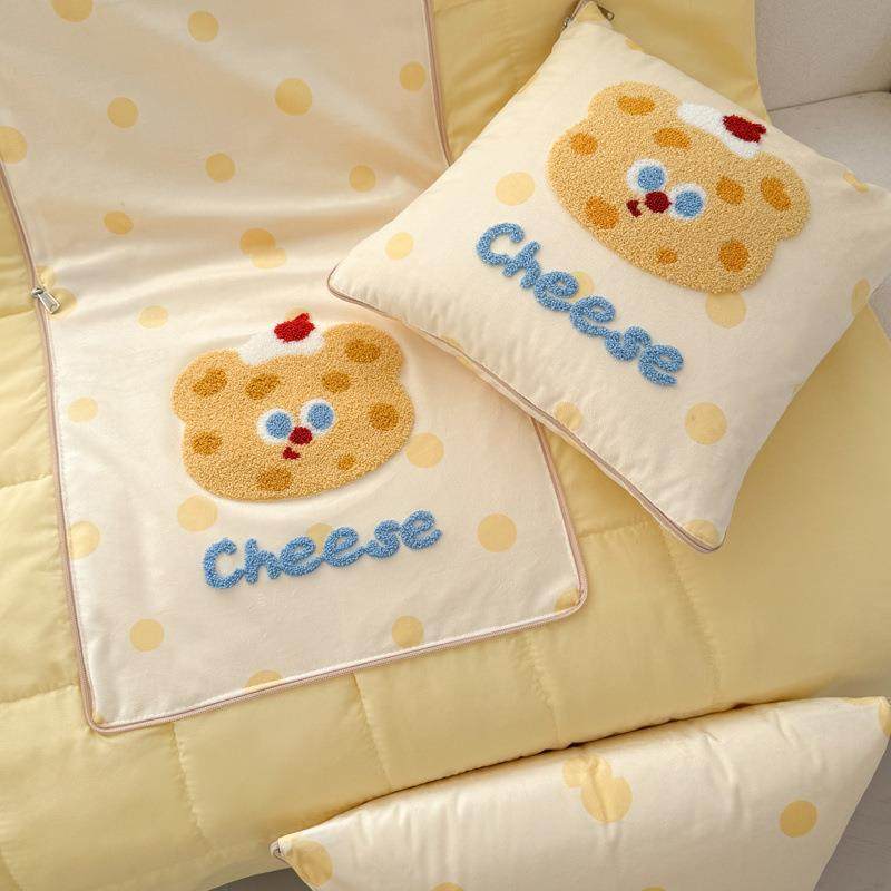 卡通可3EJswMNd被爱巾二绣抱枕子合一办公室沙发午睡毯子便携车载,居家布艺,抱枕被,淘宝优惠券,粉丝福利购,淘宝优惠卷
