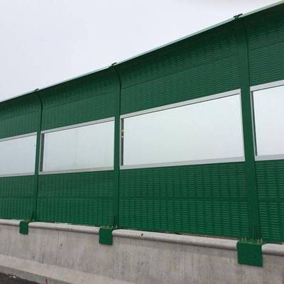 声屏障铁路高架桥梁隔音墙 小区学校降噪吸音板 公路护栏网声屏障