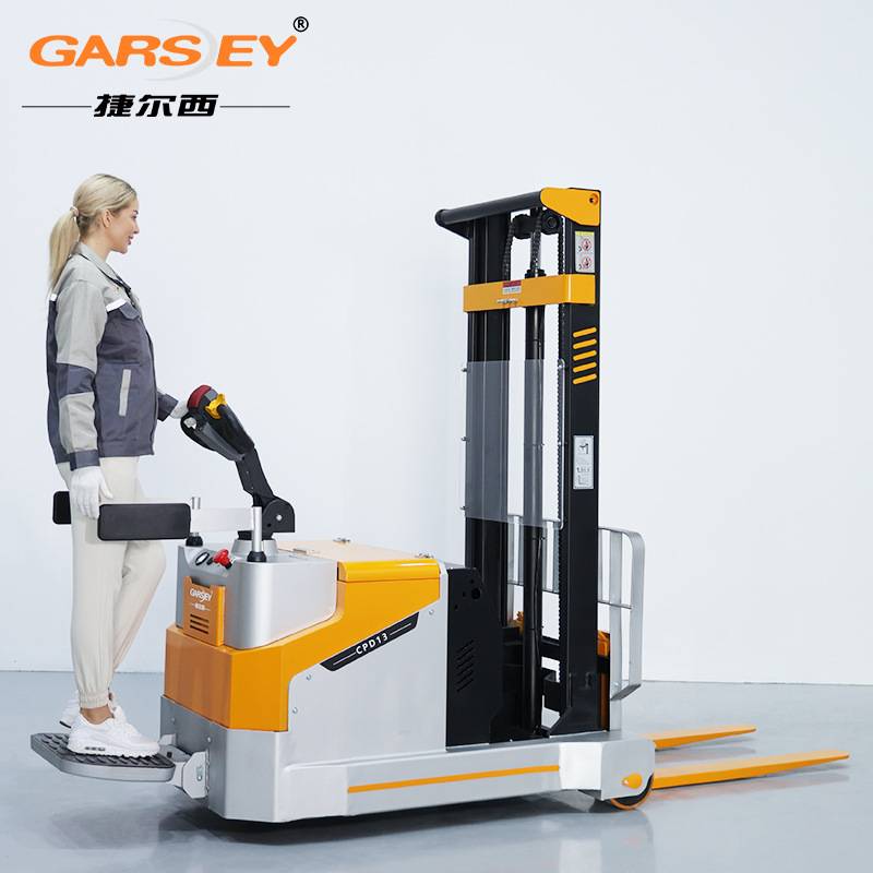 站驾式堆高车小型平衡重无前腿搬运装卸货1.5T2吨无腿电动叉车