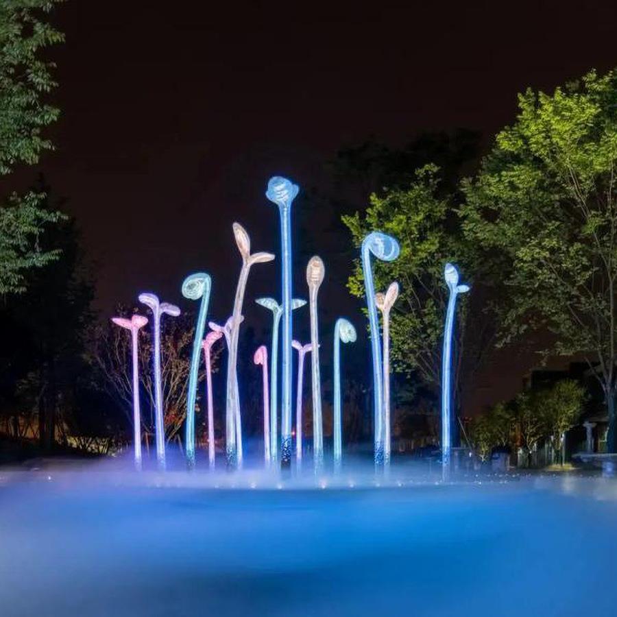万物生景观灯嫩芽造形多彩变色互动雕塑不锈钢材质发光灯