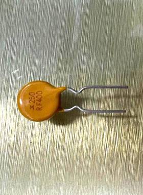 自恢复保险丝250V0.06A680mAF002PTC0.A直插电流保险丝现货