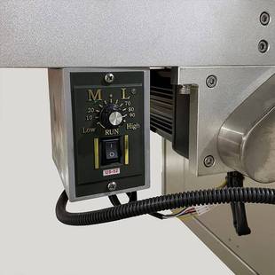 拭子纸塑罩拉伸泡包装 套袋 机给袋热收缩膜CMX三维烟包膜机膜枕式