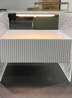 简约轻奢亚克力现代极简感床边几柜创意边透明家用卧室设91209计