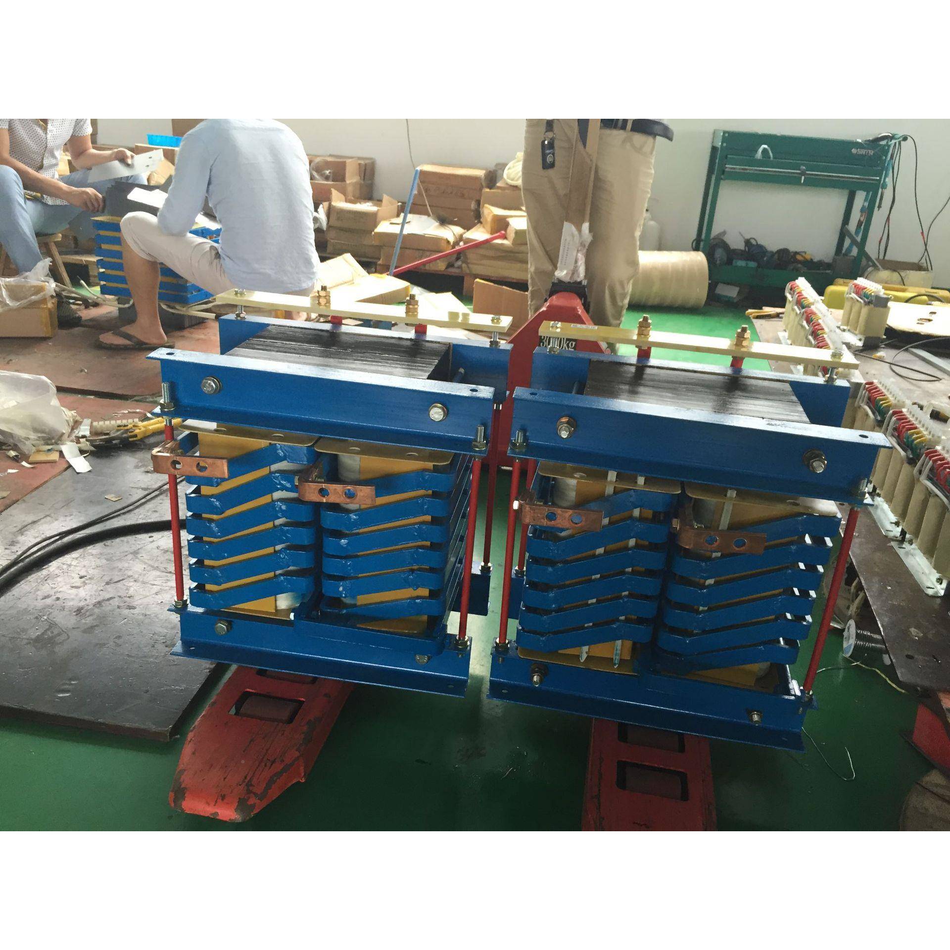 410KVA低压大电加热变流压器8KW380V022V/8V12VHRA变2V转36V
