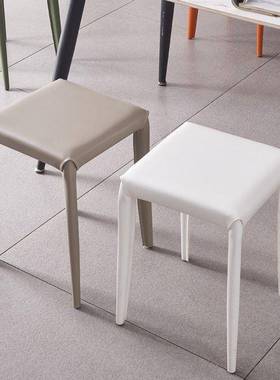 厅耐用椅子客家用简约方MOG凳轻奢叠放皮凳子餐餐桌革奶油餐厅椅