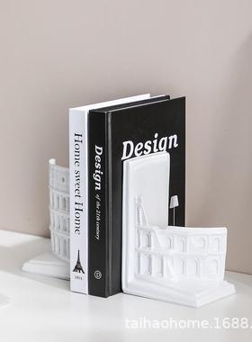 样板真间主卧飘窗主饰人房22.11.25书桌书房书柜软装品摆件仿笔记