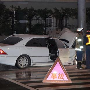 厂家直销通事故警示牌故市款事故现场944电安全标交识牌太阳能事